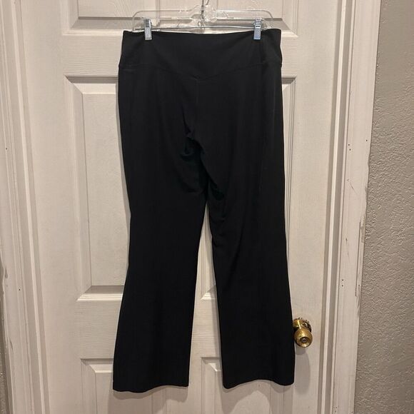 Nike Dri-Fit Ten Less Plastic Bottles One Legend Black Size Women’s Large - Picture 5 of 7